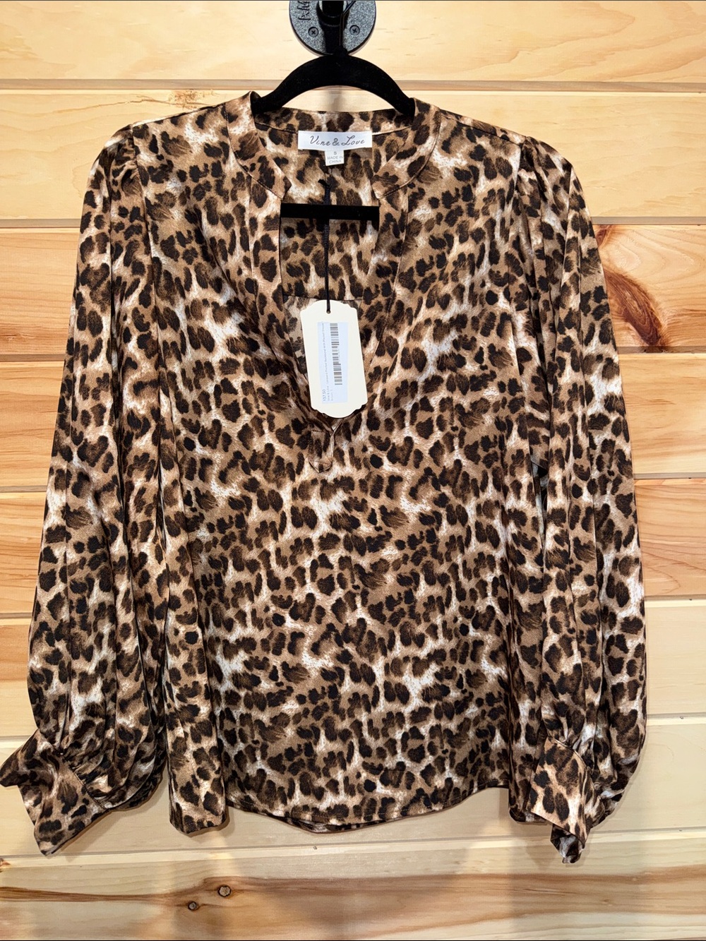 Vine & Love Women’s Leopard Print Long-Sleeve Top - Brown